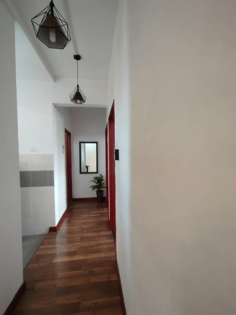 Anggerik Camelia Homestay Apartment Ladang Tok Pelam Куала Теренгану Екстериор снимка