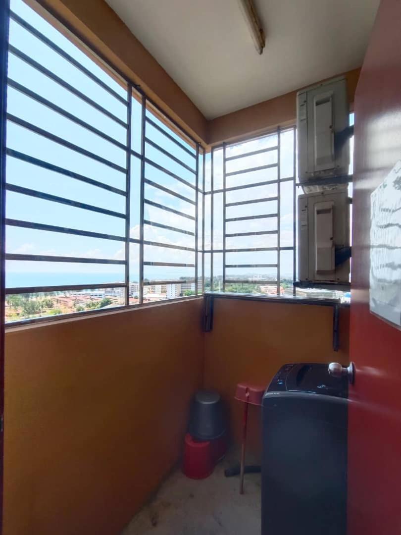 Anggerik Camelia Homestay Apartment Ladang Tok Pelam Куала Теренгану Екстериор снимка